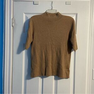 Halston Women’s Tan Ribbed Short Sleeve Fine Merino Wool Knit Sweater Size L